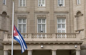 رجل مسلح يطلق النار على سفارة كوبا في واشنطن

