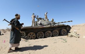 قتال بين قواتي الانتقالي والفار هادي في سقطرى اليمنية