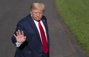 ترامب يغادر البيت الأبيض لأول مرة منذ اكثر من شهر