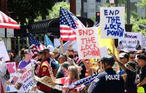 حملات احتجاجية في كاليفورنيا ضد الإغلاق الشامل 
