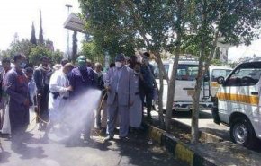 انطلاق حملة رش وتعقيم لعدد من أسواق العاصمة صنعاء