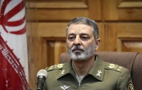 الجيش الإيراني مستعد للمساعدة في مواجهة آثار الزلزال 