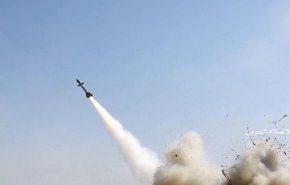 الدفاعات اليمنية تتصدى لطيران العدوان السعودي في سماء الجوف