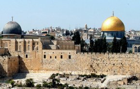 أوقاف القدس تقرر استمرار تعليق دخول المصلين للمسجد الأقصى
