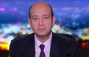 مصر.. عمرو أديب يهاجم العائدين من الخارج ويتوعدهم