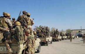 بالفيديو.. اشتباكات عنيفة بين الاصلاح والانتقالي في جنوبي اليمن