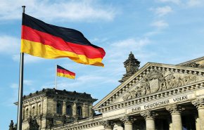 انخفاض الناتج الاقتصادي الألماني بنحو 25 بالمئة