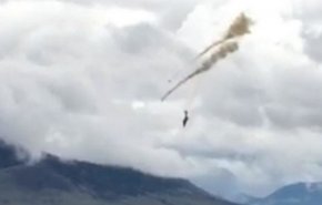 سقوط جت آموزشی نیروی هوایی کانادا در «بریتیش کلمبیا»/ کشته شدن یکی از اعضای تیم آیروباتیک + فیلم