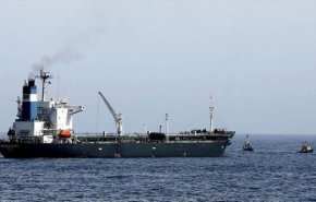 حكومة هادي: فقدان الاتصال بسفينة ركاب متجهة إلى سقطرى