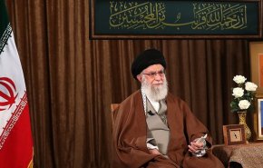 قائد الثورة يشيد بجهود قوى الامن الداخلي في ايران 