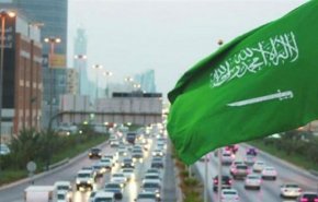 بلومبرگ: عربستان به برنامه هسته‌ای بدون هیچ نظارتی ادامه می‌دهد