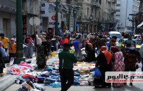مصر.. ازدحام لشراء ملابس العيد في الساعات الاخيرة من رمضان