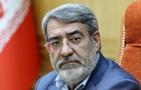 وزير الداخلية الايراني يؤكد على التصدي للاعمال التخريبية في حدود البلاد