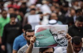 البحرين..قيادات ونشطاء يتضامنون مع السجناء وذوي الشهداء: أنتم عيدنا