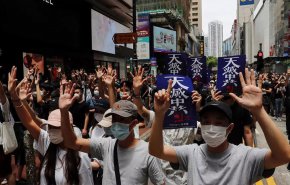 تايوان تتهم الصين بقمع الاحتجاجات في هونغ كونغ