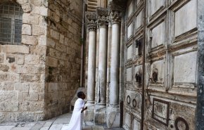 تأجيل فتح أبواب كنيسة القيامة في القدس المحتلة