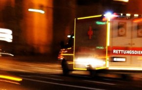 إعتقال رجل يقود سيارة إسعاف بشكل غير قانوني على طريق سريع بألمانيا