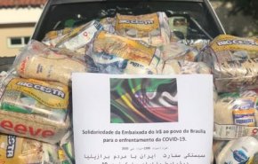 اهدای بسته‌های غذایی به نیازمندان توسط سفارت ایران در برزیل در پی شیوع کرونا
