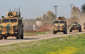 مقتل جندي تركي بانفجار على طريق إم 4 استهدف قافلة تركية