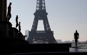 رئيس الوزراء الفرنسي: باريس لم تعد منطقة خطر بالنسبة لكورونا