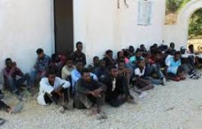 بعثة الاتحاد الأوروبي في ليبيا تدين مقتل 30 مهاجرا رميا بالرصاص 
