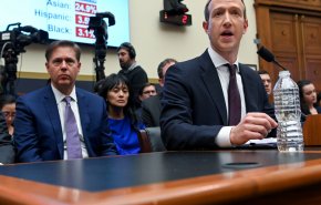استياء من رفض مدير فيسبوك التصرف حيال منشورات ترامب المثيرة للجدل