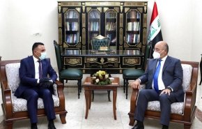 صالح يبحث مع وزير الصحة العراقي سبل مكافحة كورونا