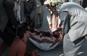 مرگ بیش از ۷۰ کودک در ۱۰ حمله هوایی آمریکا در افغانستان
