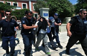 السلطات التركية تشن حملة اعتقالات جديدة 