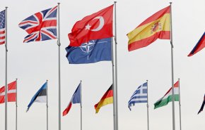 فرنسا: الناتو دفن رأسه في الرمال أمام تصرفات تركيا !