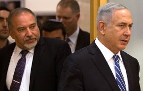 لیبرمن: نتانیاهو ما را به لبه پرتگاه می‌برد/ حملات به سوریه کافی نیست