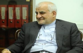 سفير ايران في بکين:  نبذل ما بوسعنا من اجل حل مشاكل طلبتنا الجامعيين 
