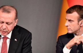 ماکرون: دخالت ترکیه در لیبی برای اروپا خطر دارد