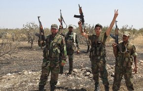 مواجهة بين جنود سوريون ورتل اميركي بريف الحسكة