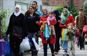 وزير دنماركي يبرر طلبه إعادة تقييم ترحيل لاجئين سوريين