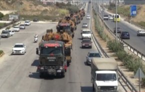شاهد: رتل عسكري تركي يدخل الحدود السورية