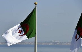 عفو رئاسي عن 5000 سجين بالجزائر