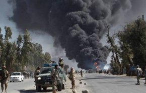 مقتل مسؤول بالشرطة الافغانية واثنين من حراسته بتفجير انتحاري 