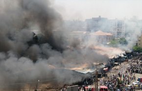 حريق هائل يتسبب بخسائر في سوق بمنطقة حلوان في مصر