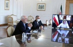 ظريف ونظيره الكويتي يبحثان عددا من الملفات الاقليمية 