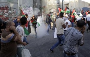 الاحتلال يقمع مسيرة مناهضة للاستيطان في نابلس
