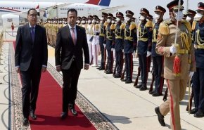 وفد من حكومة الرئيس اليمني المستقيل يزور القاهرة