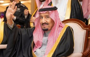 مصدر.. شيء خفي وراء نقل الملك سلمان بمنتصف الليل..  والأمر أكبر 