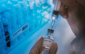 آکسفورد از موفقیت آزمایش واکسن ضد کرونا بر روی انسان خبر داد
