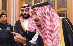 شاهد/ الملك سلمان بالعناية المركزة والفقيه يبعث برسالة لآل سعود