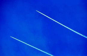 طائرات الكيان الصهيوني تشن غارات وهمية في سماء لبنان