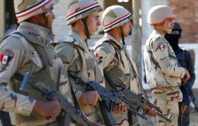 شاهد..ما هي قصة الجنود المصريين في سوريا؟