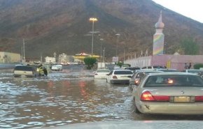 أضرار مادية وإنقطاع التيار الكهربائي في المدينة المنورة بسبب الأمطار
