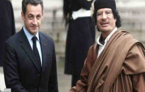  ساركوزي يكشف أمورا تتعلق بخيمة القذافي وعمليات تجميل بن علي