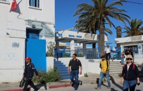 فرض وضع الكمامات للحد من انتشار كورونا في تونس